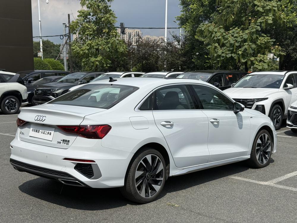 Audi A3 2024 immagine di auto #6