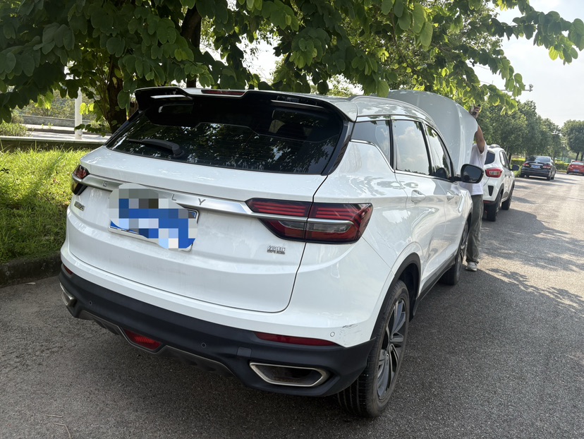 GEELY Coolray 2019 #5 GEELY Coolray 2019 car image #5