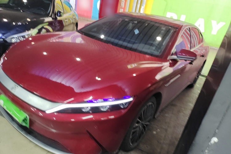 BYD Han 2022 immagine di auto #2