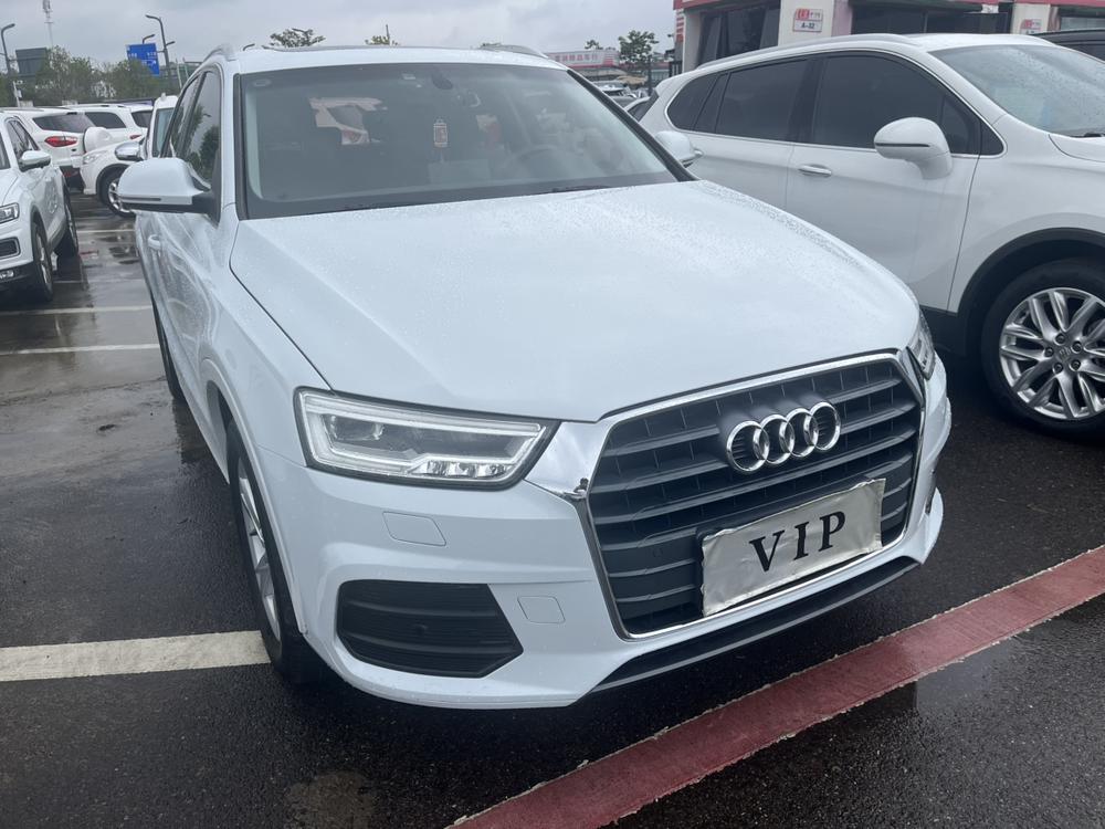 Audi Q3 2018 immagine di auto #3