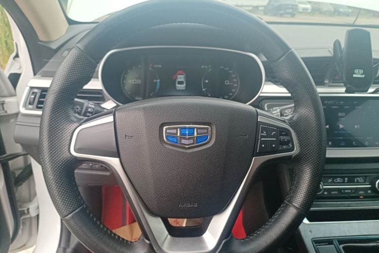 GEELY Emgrand 2019 #11 GEELY Emgrand 2019 car image #11