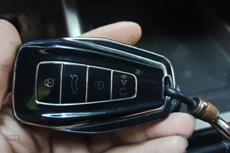 GEELY Emgrand 2023 car image #10