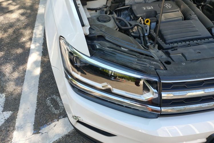 Volkswagen Tharu 2020 car image #8