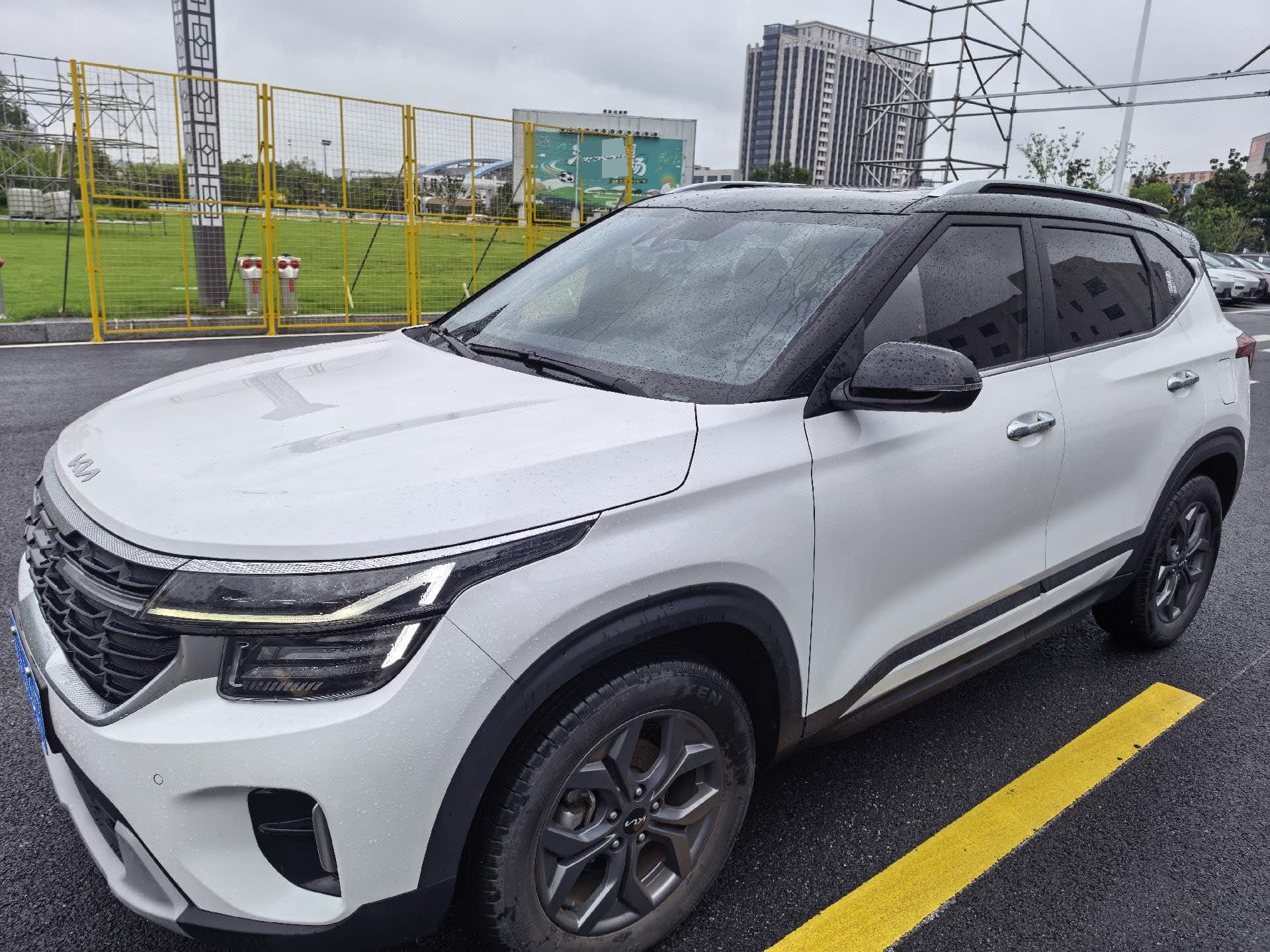 Kia Seltos 2023 car image 
