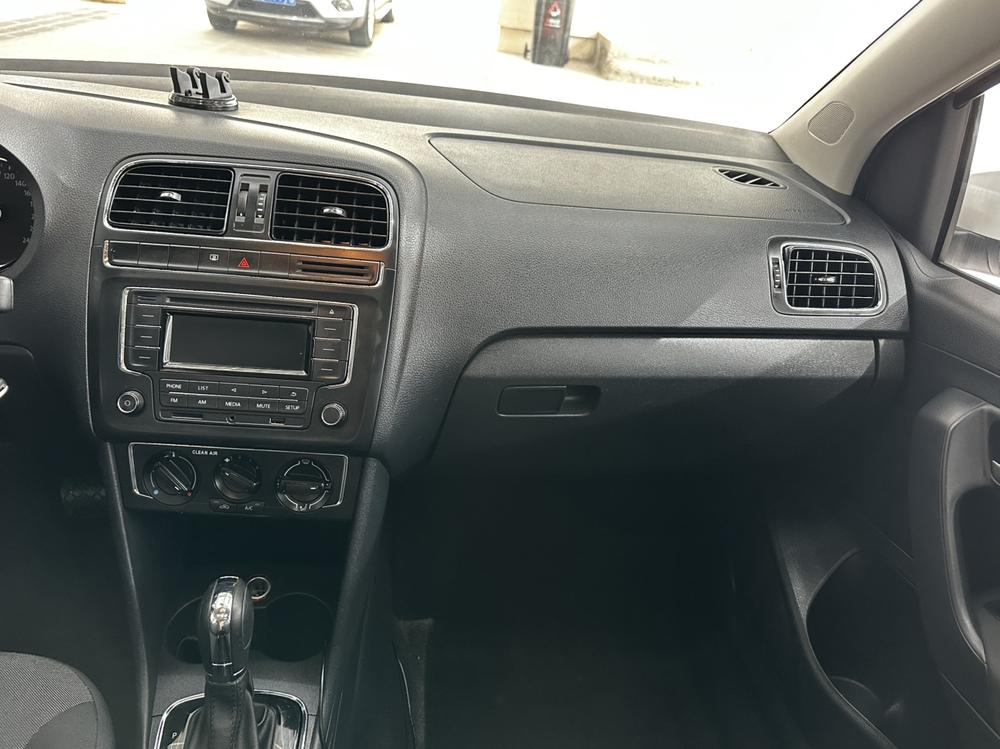 Volkswagen Polo 2017 #9 Volkswagen Polo 2017 car image #9