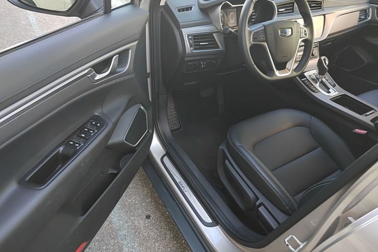 GEELY Emgrand GS 2018 #16 GEELY Emgrand GS 2018 car image #16
