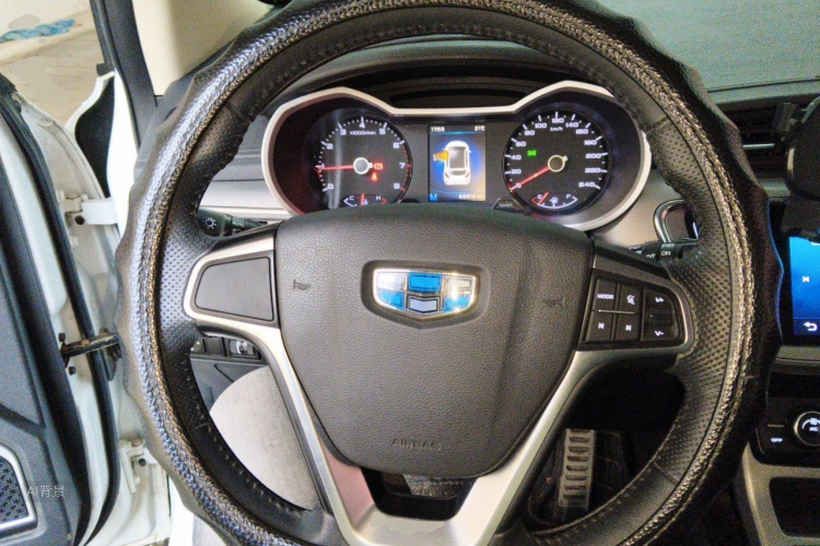 GEELY Emgrand GS 2018 #12 GEELY Emgrand GS 2018 car image #12