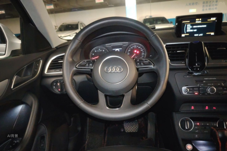 Audi Q3 2019 #12 Audi Q3 2019 car image #12