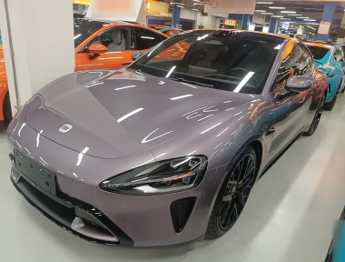MI SU7 2025 imagem de carro 