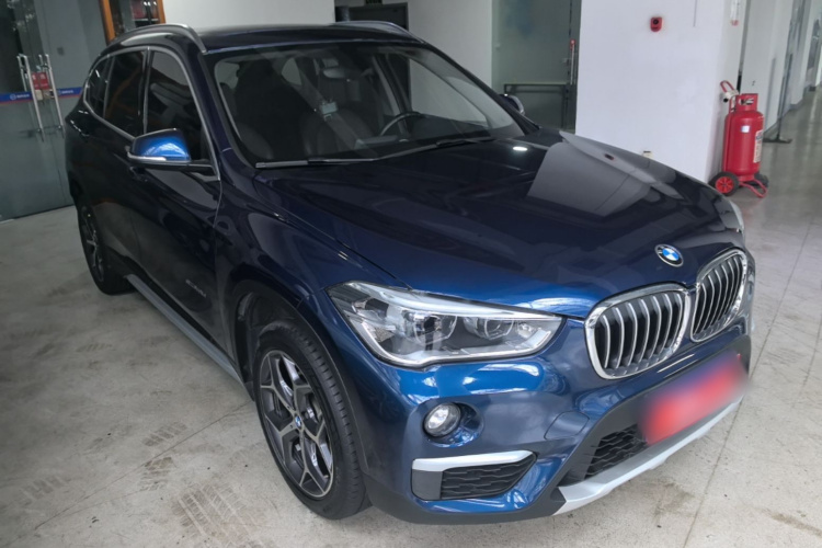 BMW X1 2018 #4 BMW X1 2018 car image #4
