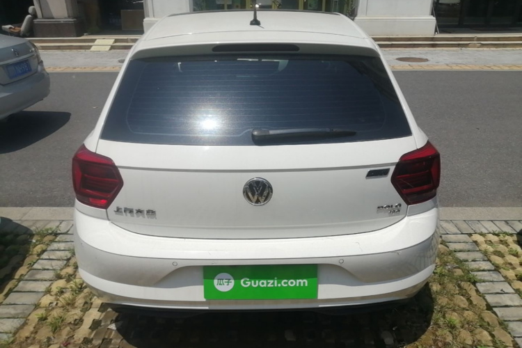 Volkswagen Polo 2020 car image #6