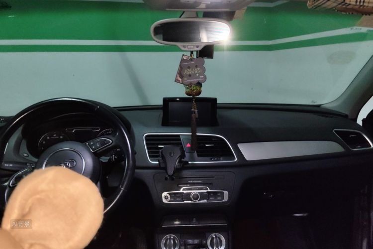Audi Q3 2015 #20 Audi Q3 2015 car image #20