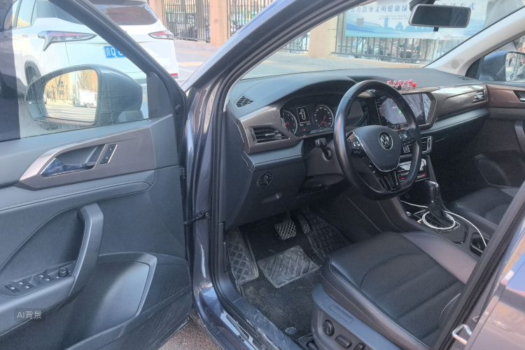 Volkswagen Tharu 2021 immagine di auto #18