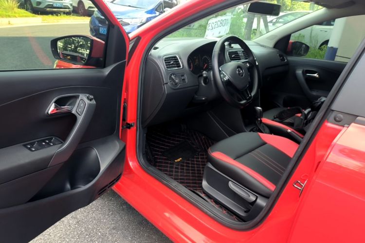 Volkswagen Polo 2019 #16 Volkswagen Polo 2019 car image #16