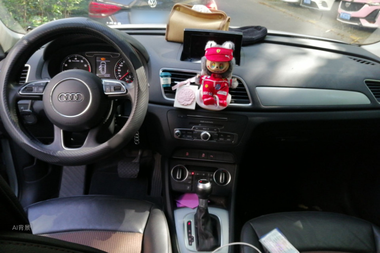 Audi Q3 2018 #11 Audi Q3 2018 car image #11