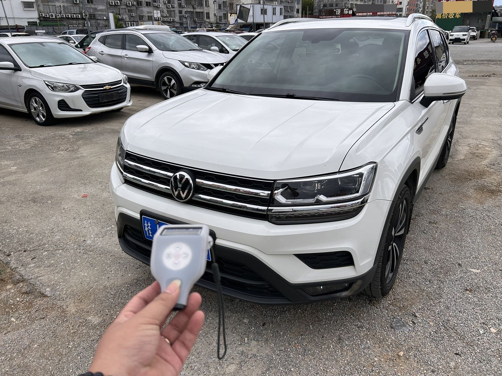 2022 immagine di auto 