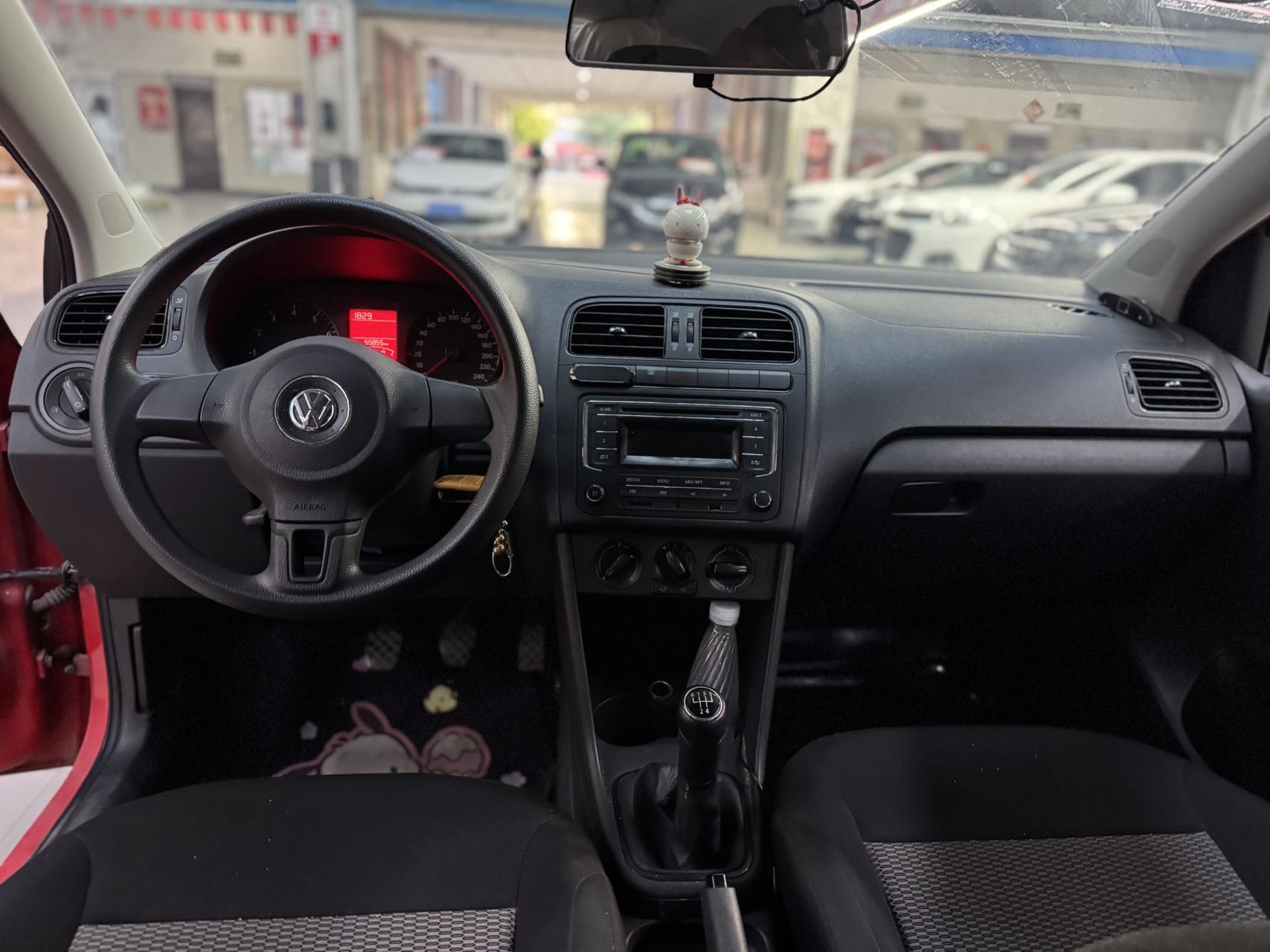 Volkswagen Polo 2014 #9 Volkswagen Polo 2014 изображение автомобиля #9