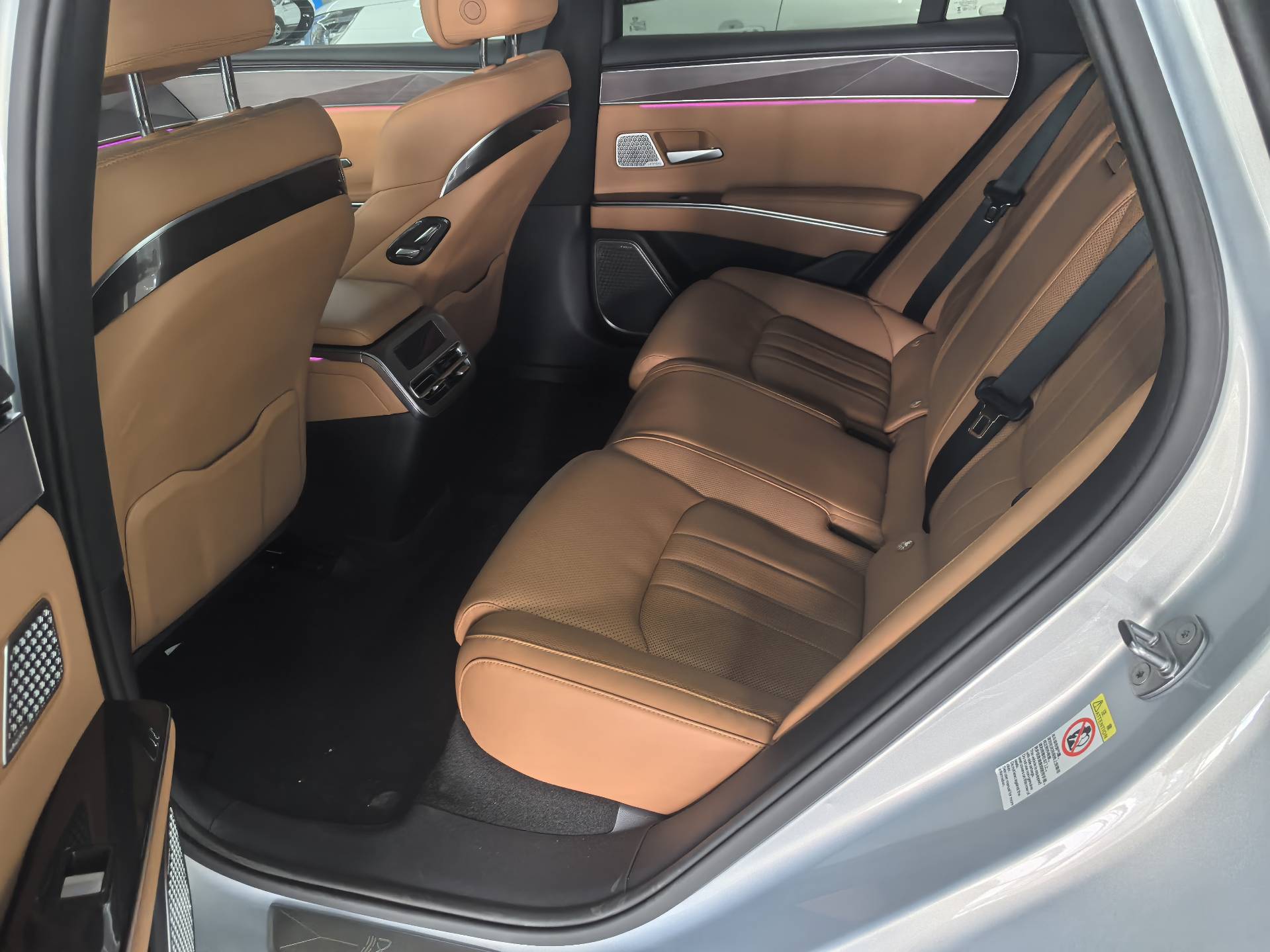 BYD HanL 2025 #4 BYD HanL 2025 immagine di auto #4