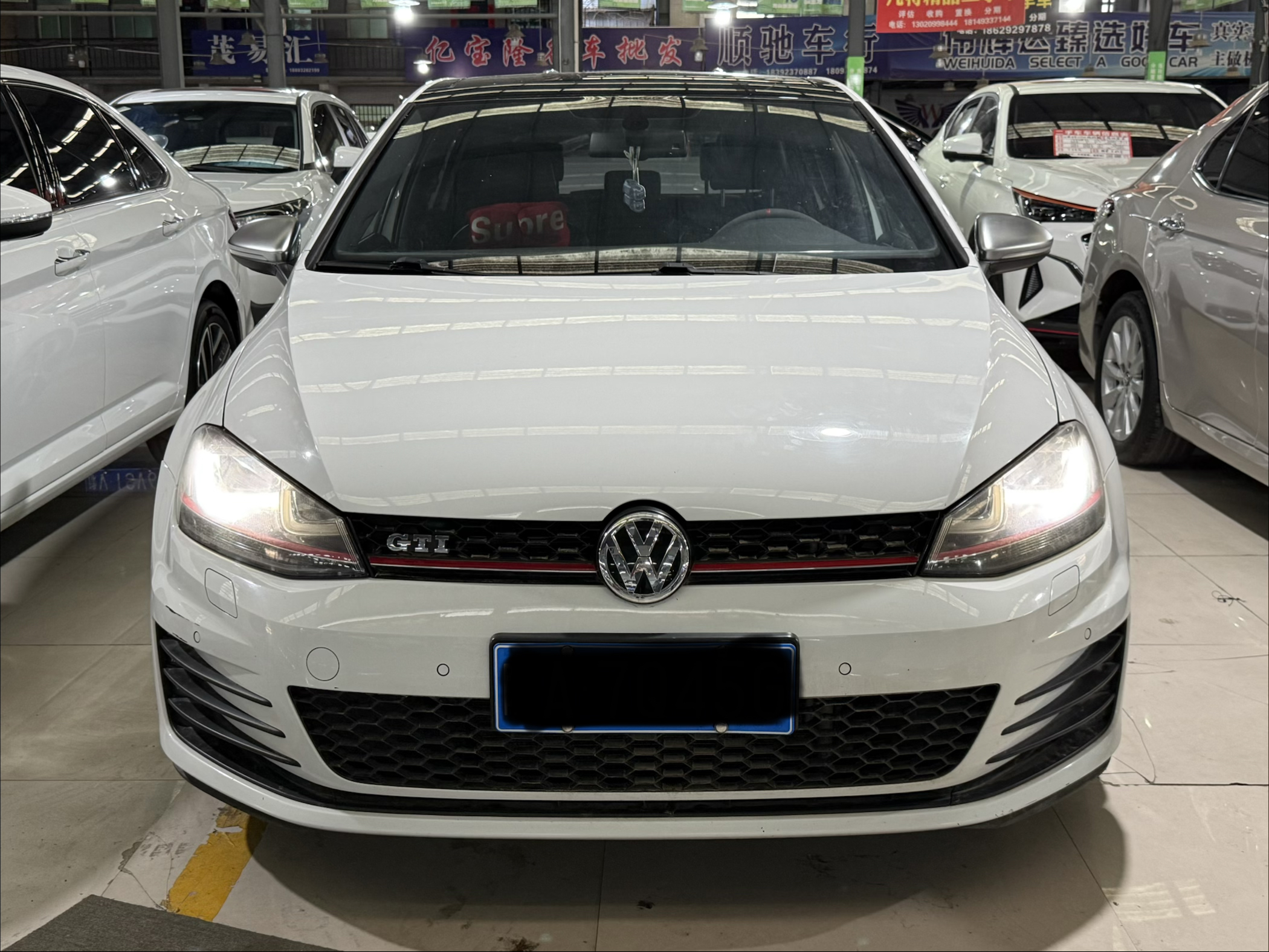 Volkswagen GolfGTI 2015 #4 Volkswagen GolfGTI 2015 изображение автомобиля #4