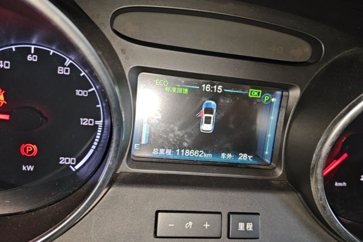 BYD Yuan New Energy 2019 #12 BYD Yuan New Energy 2019 car image #12
