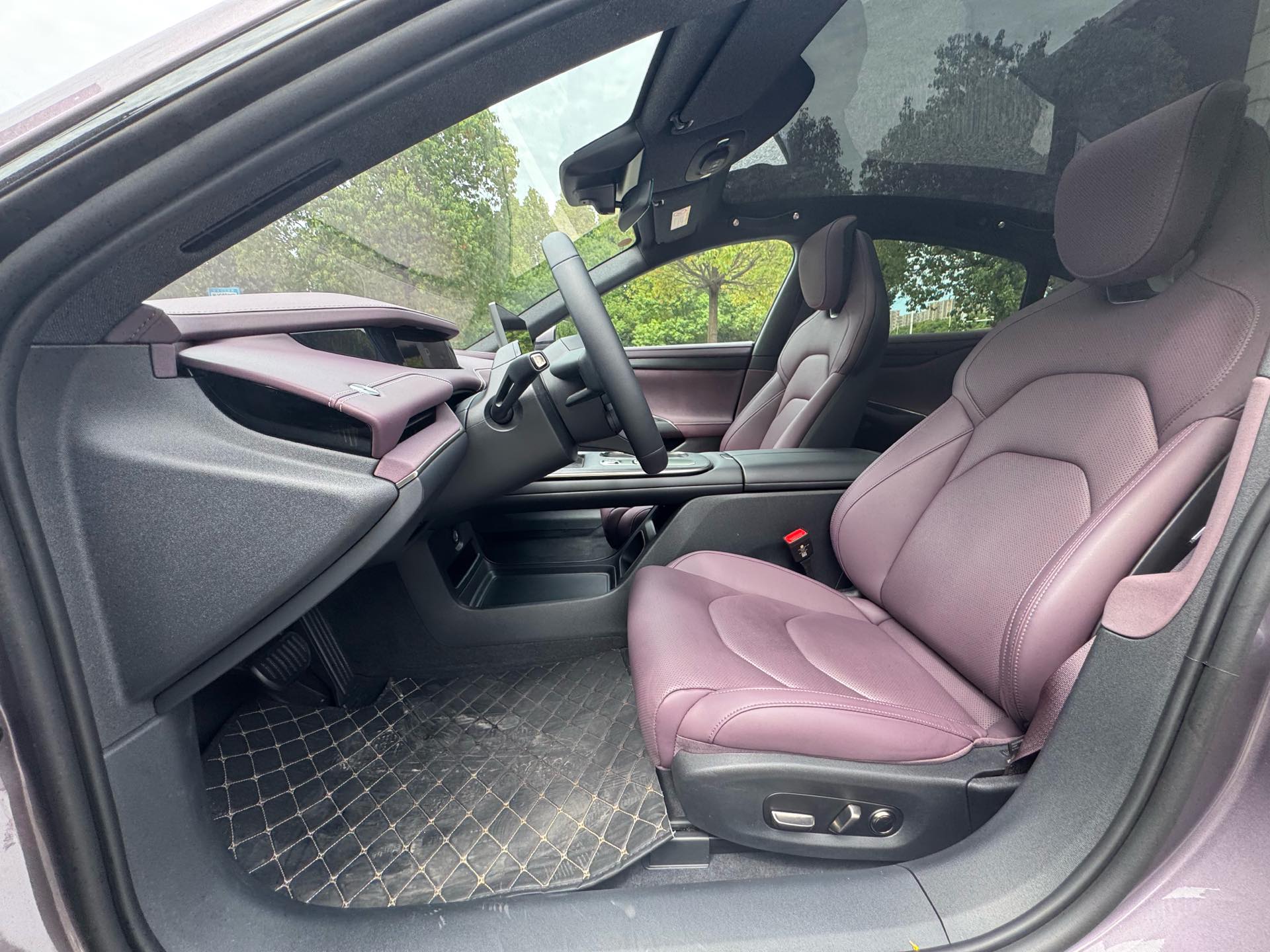 MI SU7 2025 car image #18