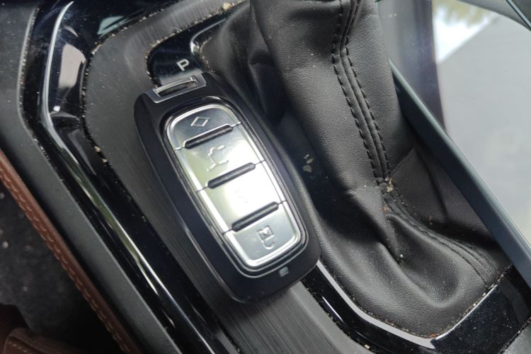 GEELY Vision X6 2021 #9 GEELY Vision X6 2021 car image #9