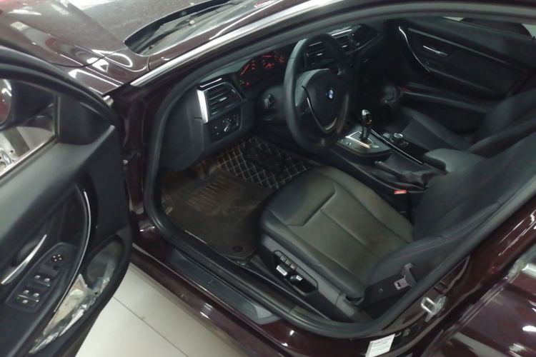 BMW 3 Series 2016 #16 BMW 3 Series 2016 car image #16