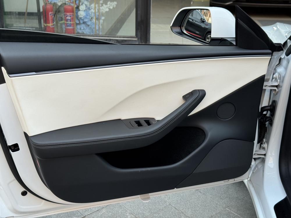 Tesla Model 3 2025 #11 Tesla Model 3 2025 car image #11