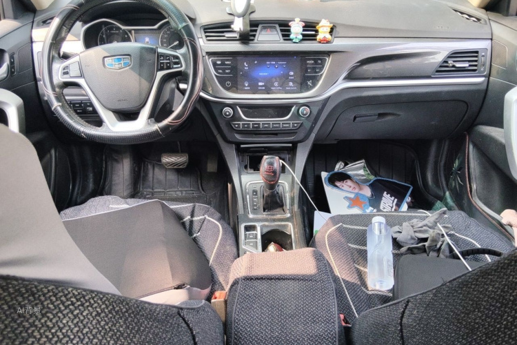 GEELY Emgrand 2017 car image #11
