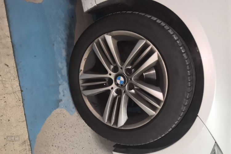 BMW 3 Series 2017 #9 BMW 3 Series 2017 car image #9