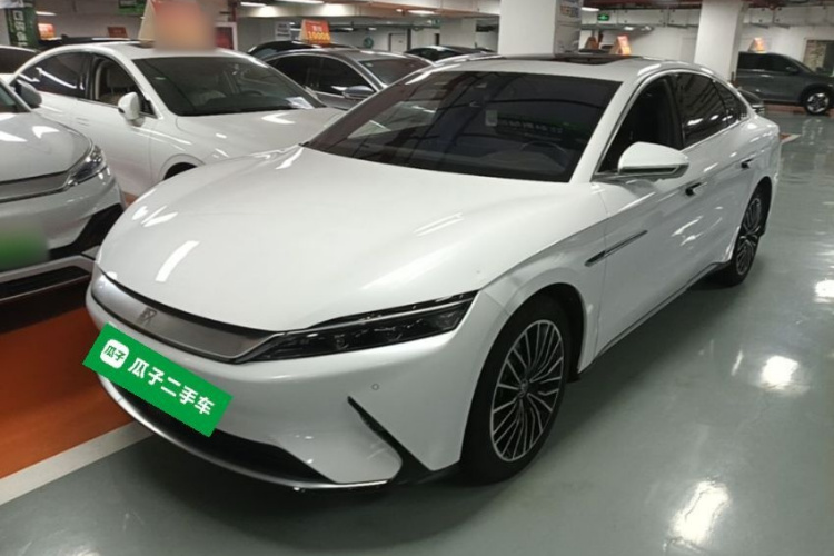 BYD Han 2021 #2 BYD Han 2021 car image #2