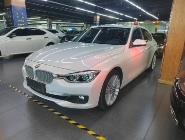 BMW 3 Series 2018 BMW 3 Series 2018 car image