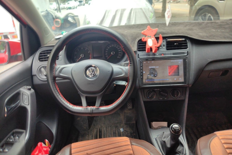 Volkswagen Polo 2017 #12 Volkswagen Polo 2017 car image #12