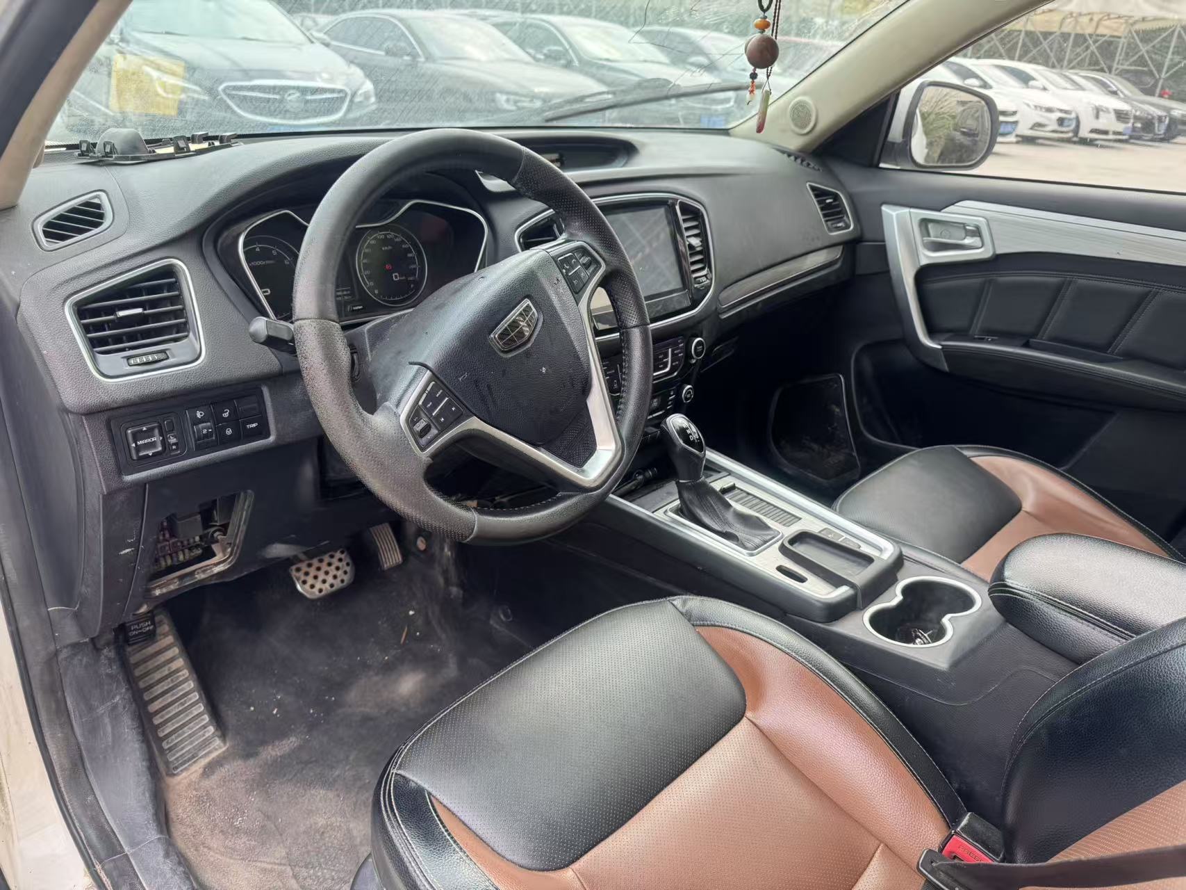 GEELY Vision X6 2016 #4 GEELY Vision X6 2016 immagine di auto #4