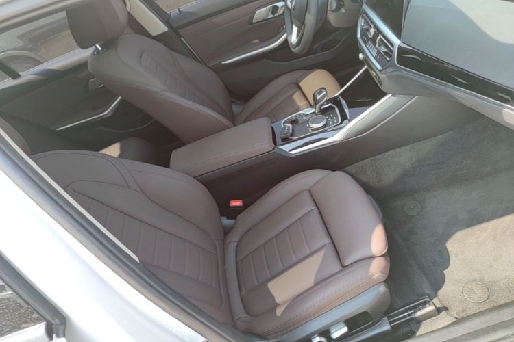 BMW 3 Series 2021 #24 BMW 3 Series 2021 car image #24