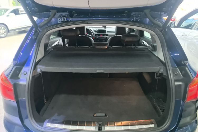 BMW X1 2018 #19 BMW X1 2018 car image #19