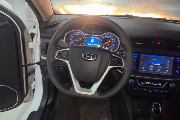 GEELY Emgrand 2016 #11 GEELY Emgrand 2016 car image #11
