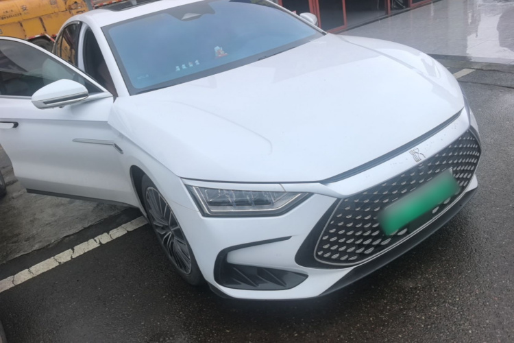 BYD Han 2022 car image #4