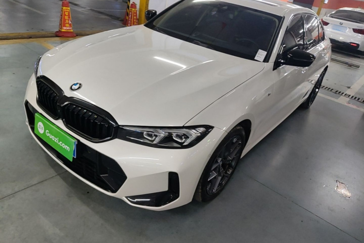 BMW 3 Series 2025 #2 BMW 3 Series 2025 car image #2