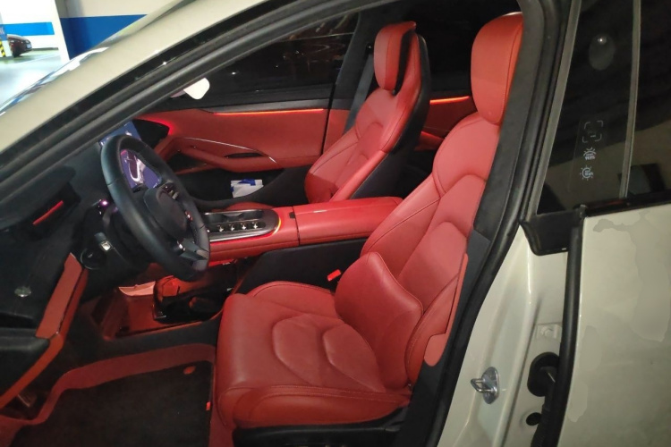 MI SU7 2024 car image #19