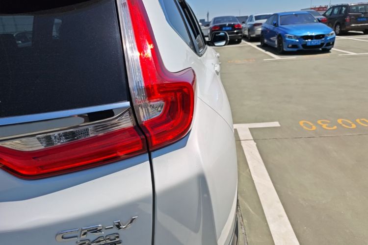 Honda CR-V 2020 car image #8