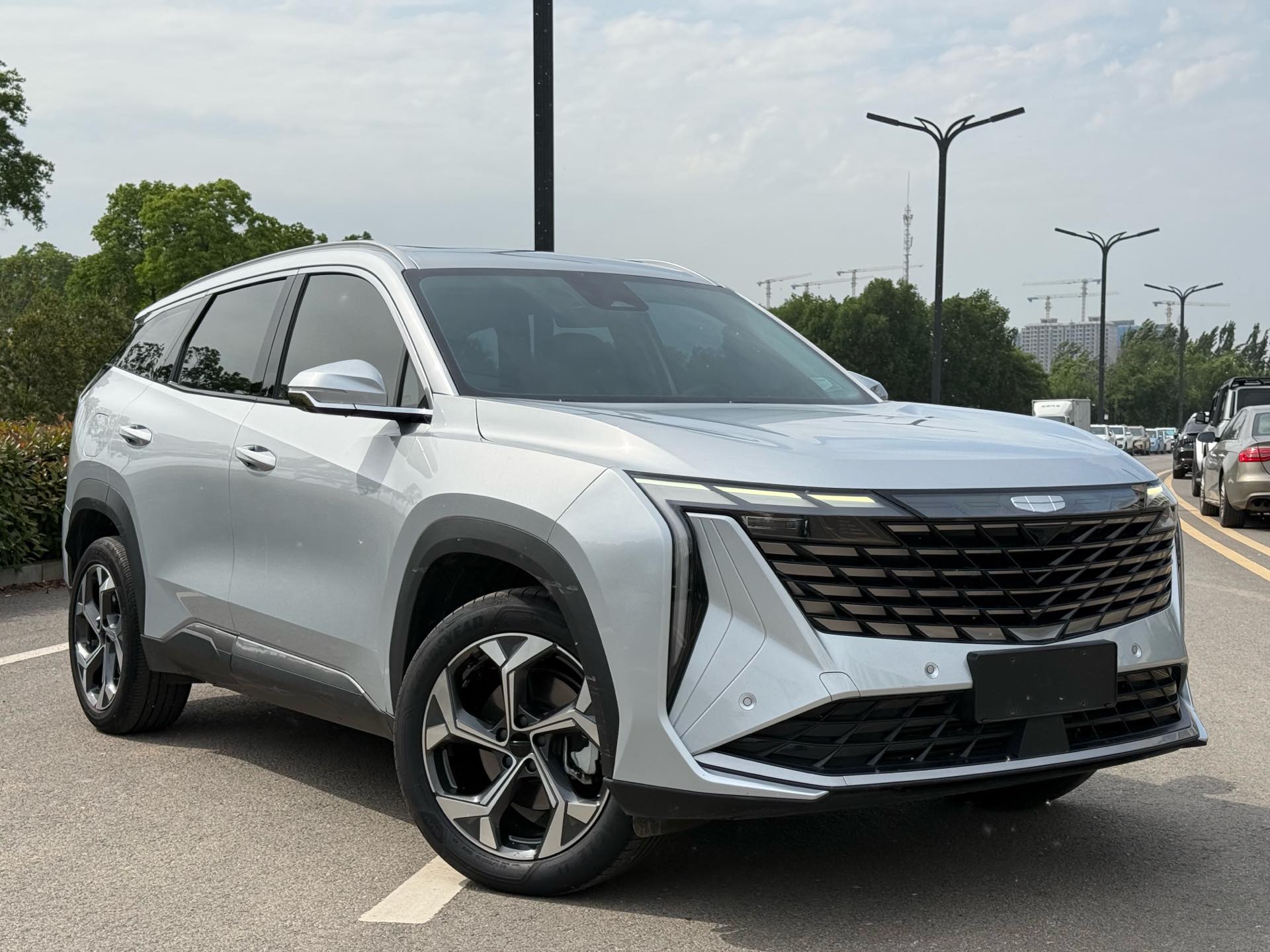 GEELY Boyue L 2022 صورة سيارة #3