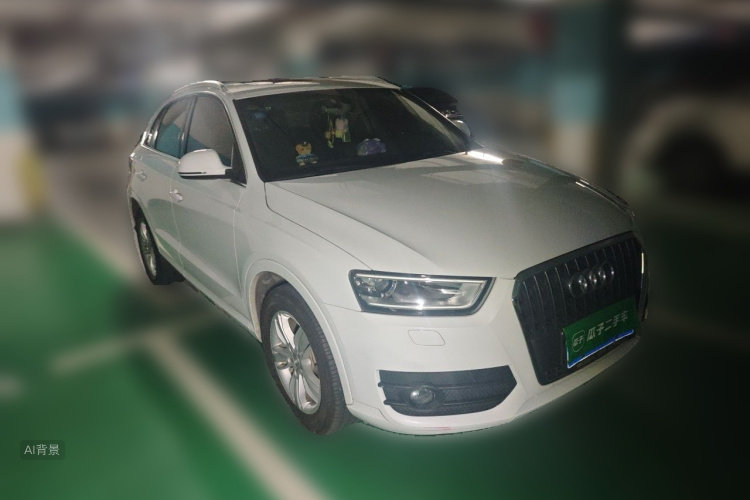 Audi Q3 2015 car image #4
