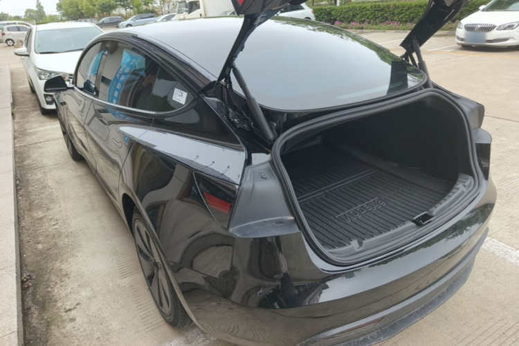 Tesla Model 3 2023 #5 Tesla Model 3 2023 immagine di auto #5