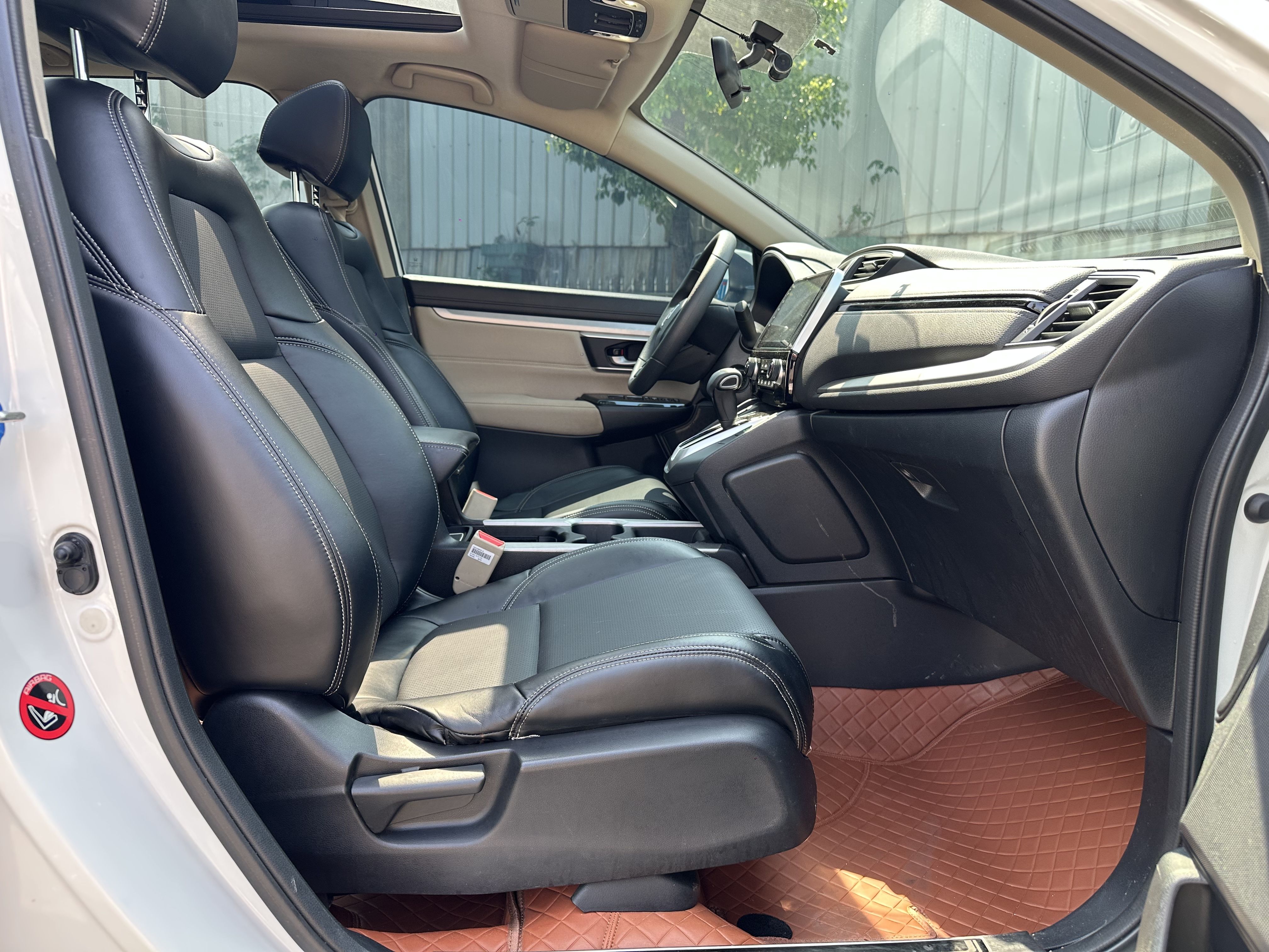 Honda CR-V 2019 изображение автомобиля #19