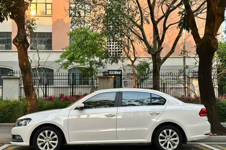 Volkswagen Lavida 2018 #5 Volkswagen Lavida 2018 car image #5