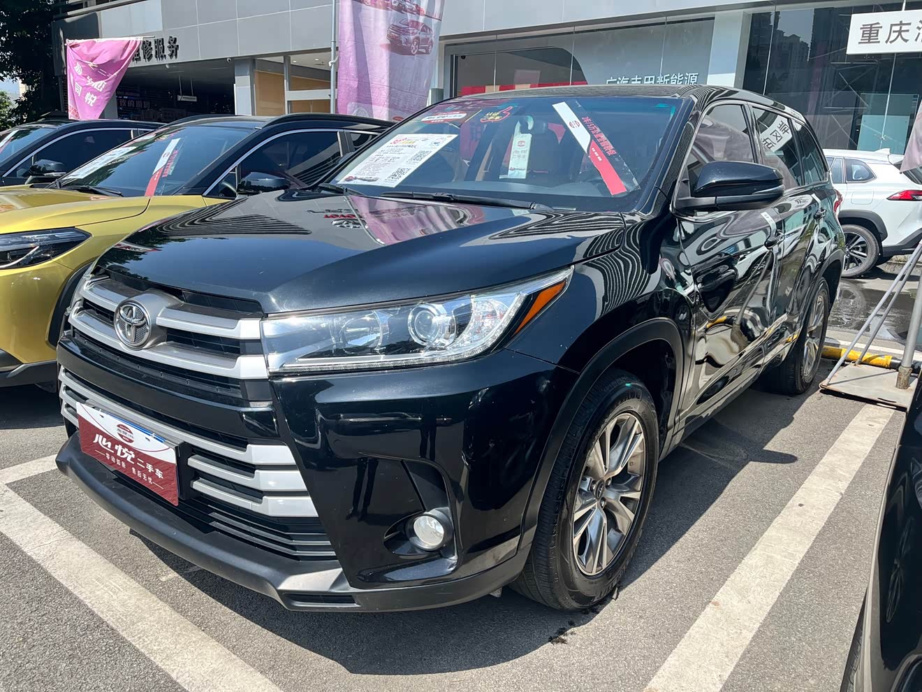 Toyota Highlander 2019 car image 