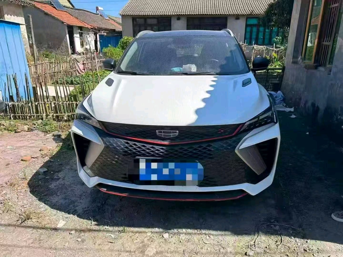 GEELY Coolray 2023 imagem de carro #2