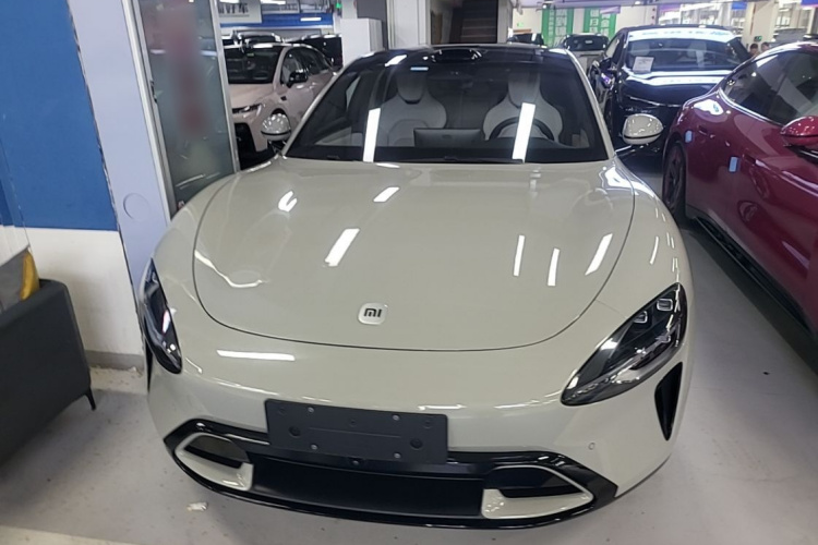 MI SU7 2025 car image #3