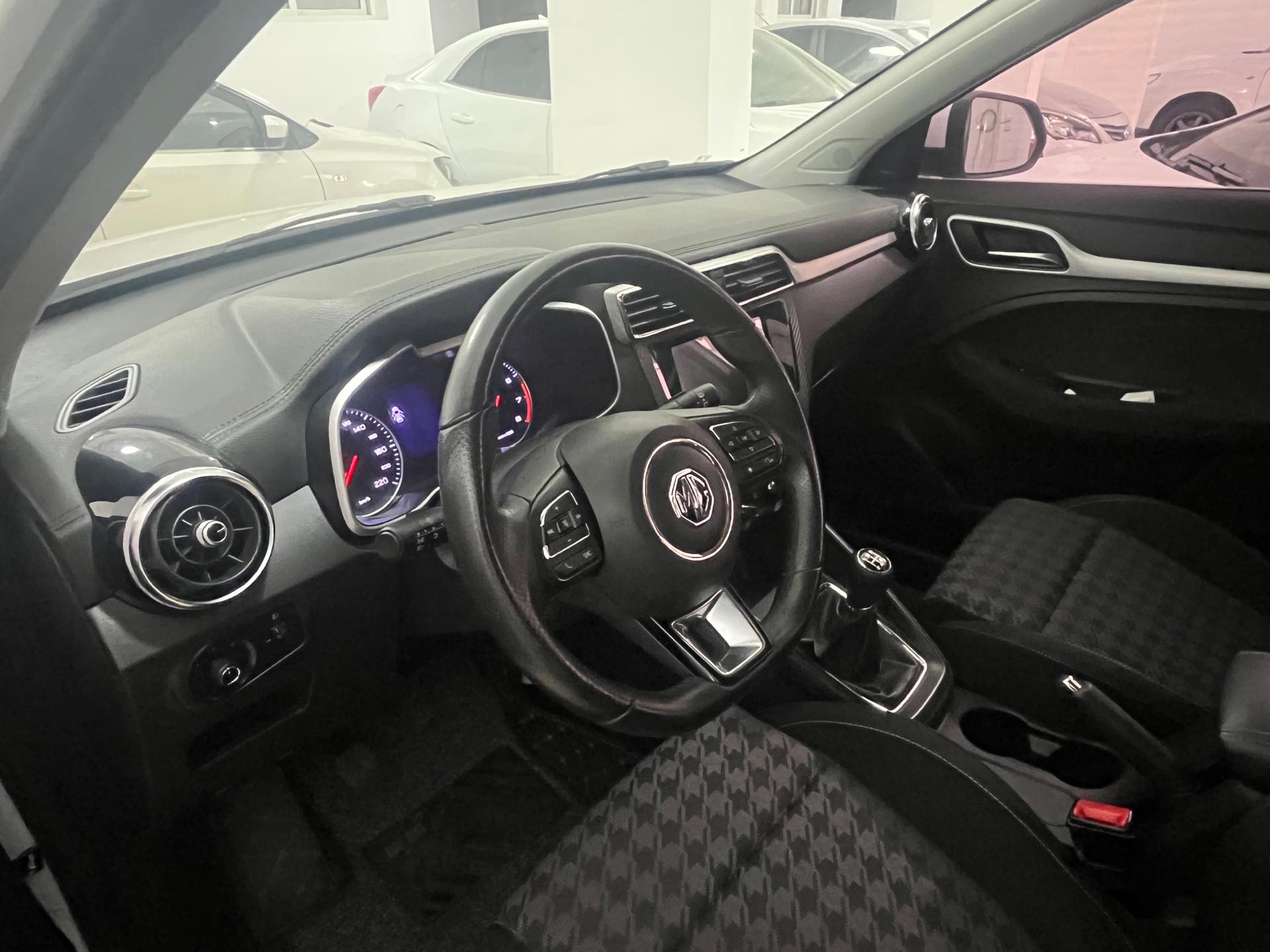 MG ZS 2019 #5 MG ZS 2019 صورة سيارة #5